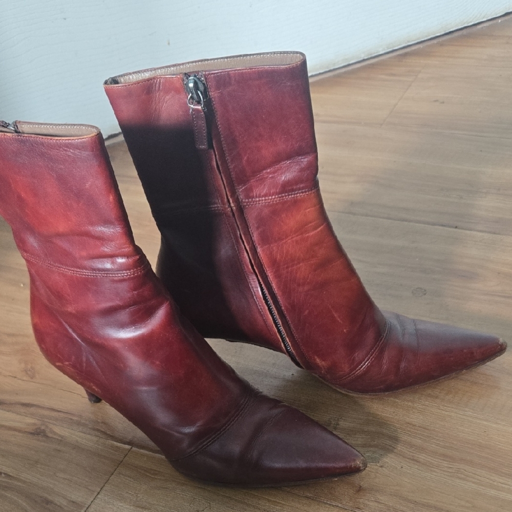 Gucci Burgundy Leather Heeled Boots